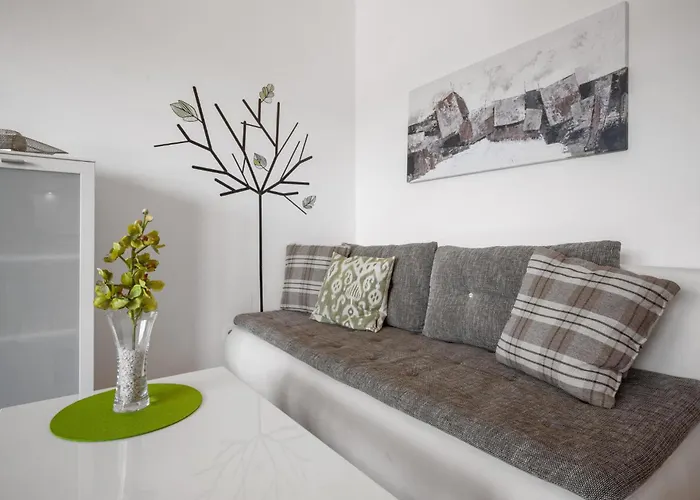 Gartenwohnung 아파트